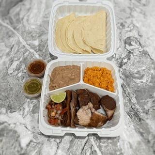 Carnitas Plate